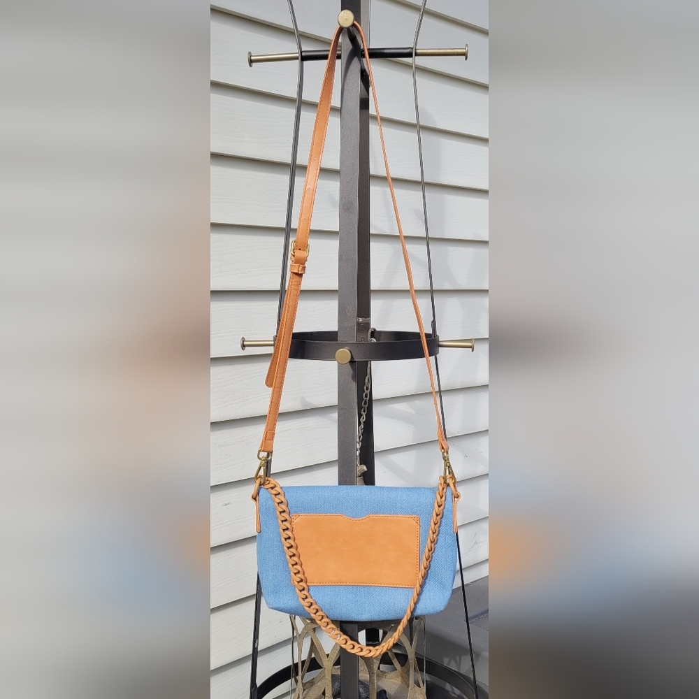 👜Antik Kraft Bree Blue and Tan Crossbody Bag
